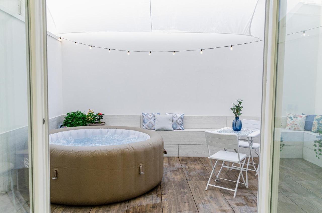 Spa & Relax Aesthetic Apartment 50M Dal Mare Monopoli Luaran gambar