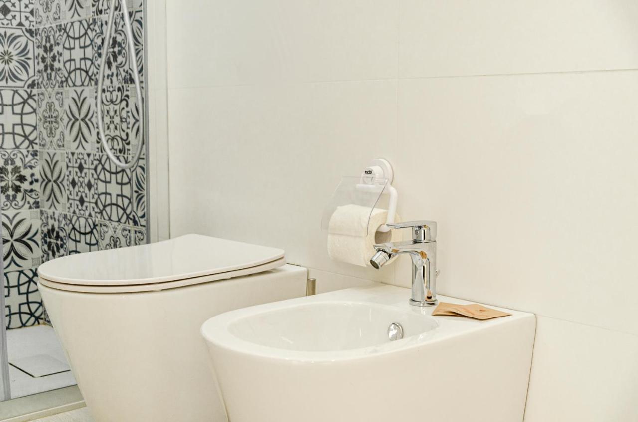 Spa & Relax Aesthetic Apartment 50M Dal Mare Monopoli Luaran gambar